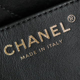 Ziva's Charm handbag – product shot (one versatile size)