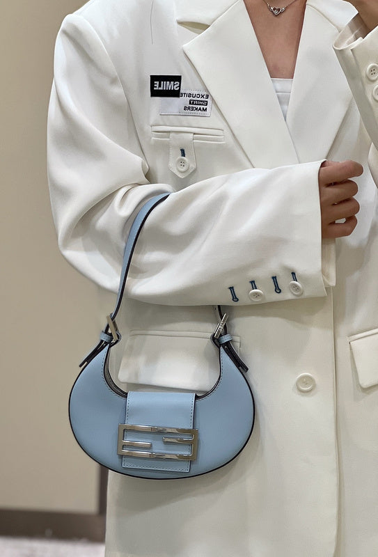 Ziva's Charm handbag – side angle view (22cm*4.5cm*17.5cm)