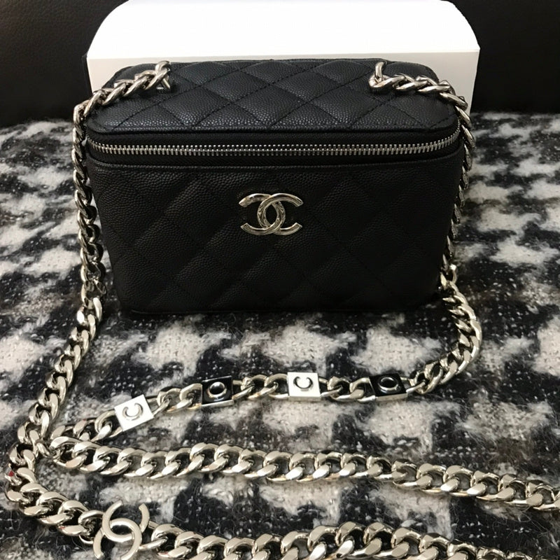  women's handbag, versatile design, view 8