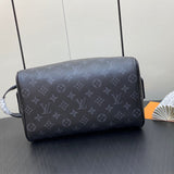  sophisticated crossbody bag detail view showing craftsmanship 8