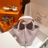  Contemporary everyday bag front view 85