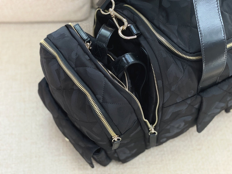 Zivas Charm Classic Sensibility Designer Handbag (Designer-Inspired Craftsmanship) – Detail View