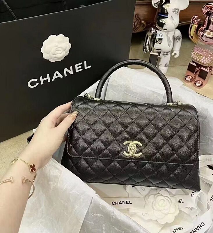  women's handbag, versatile design, view 5