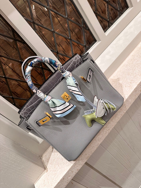Sleek handbag styled for everyday wear