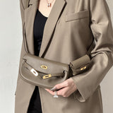 Effortless handbag styled for everyday wear