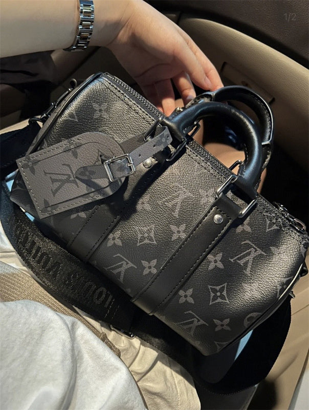  top-handle bag interior and compartment view 15