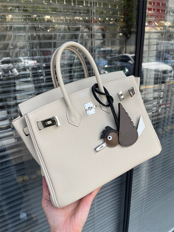 Refined handbag styled for everyday wear