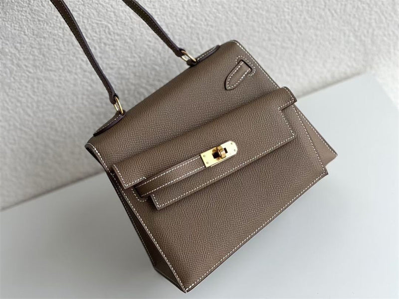 Everyday-Ready bag shown from front angle
