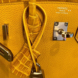  Minimalist everyday bag carried on shoulder 10