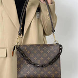  statement tote bag styled with outfit 30