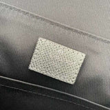 Side profile of modern classic women's handbag – women's luxury accessory