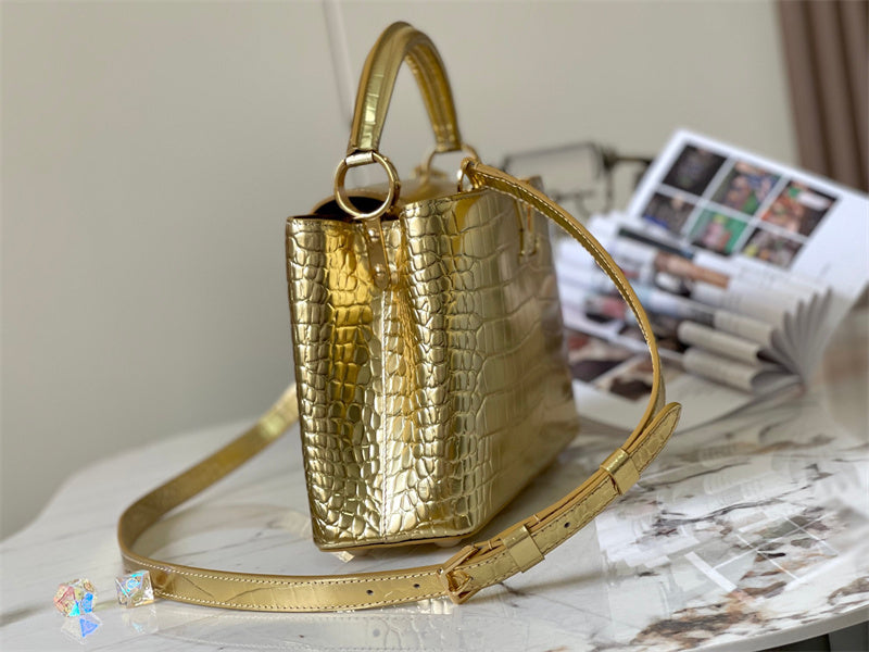  Statement satchel carried on shoulder