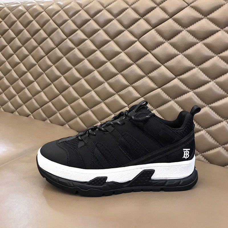 Burberry Grey Low-Top Sneakers - Heel Detail View