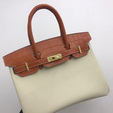  structured bag interior and compartment view 63