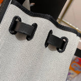 Effortless handbag styled for everyday wear
