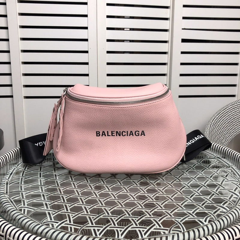 Side profile of structured signature women's handbag – women's luxury handbag