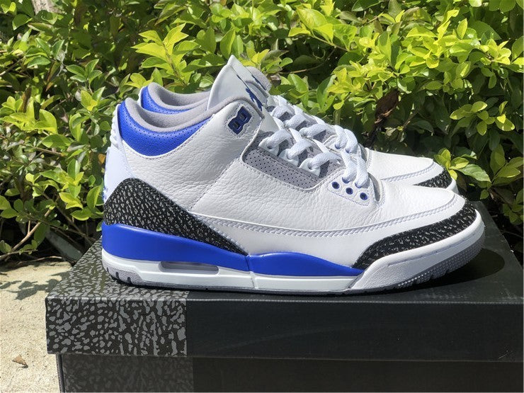 Nike Men's & Women's Luxury Lifestyle Trainers — Style 135 close-up view