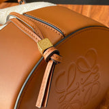 Ziva's Charm handbag – detail view (31cm*21.5cm*16cm)
