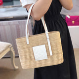 Ziva's Charm handbag – close-up view (28cm*20cm*10cm)