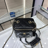  women's handbag, versatile design, view 3