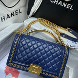  women's handbag, mid design, view 1