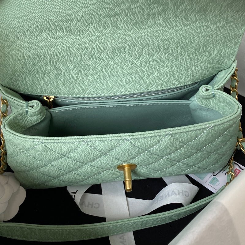  women's handbag, mid design, view 10