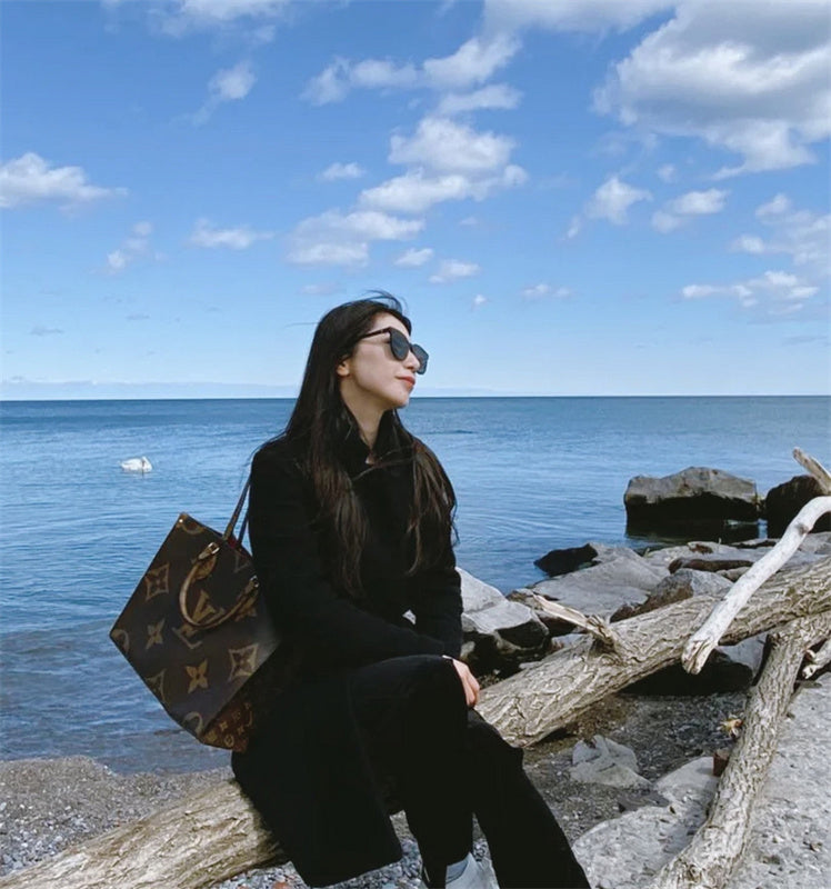  refined crossbody bag styled with outfit 36