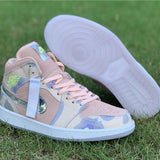 Nike Men's & Women's Luxury Low-Top Trainers — Style 045 detail view