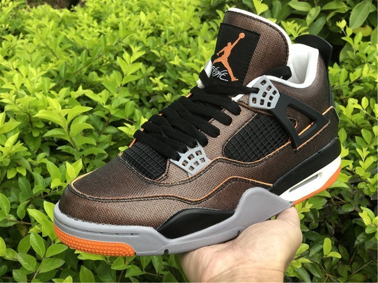 Nike Men's & Women's Luxury Fashion Trainers — Style 150 close-up view