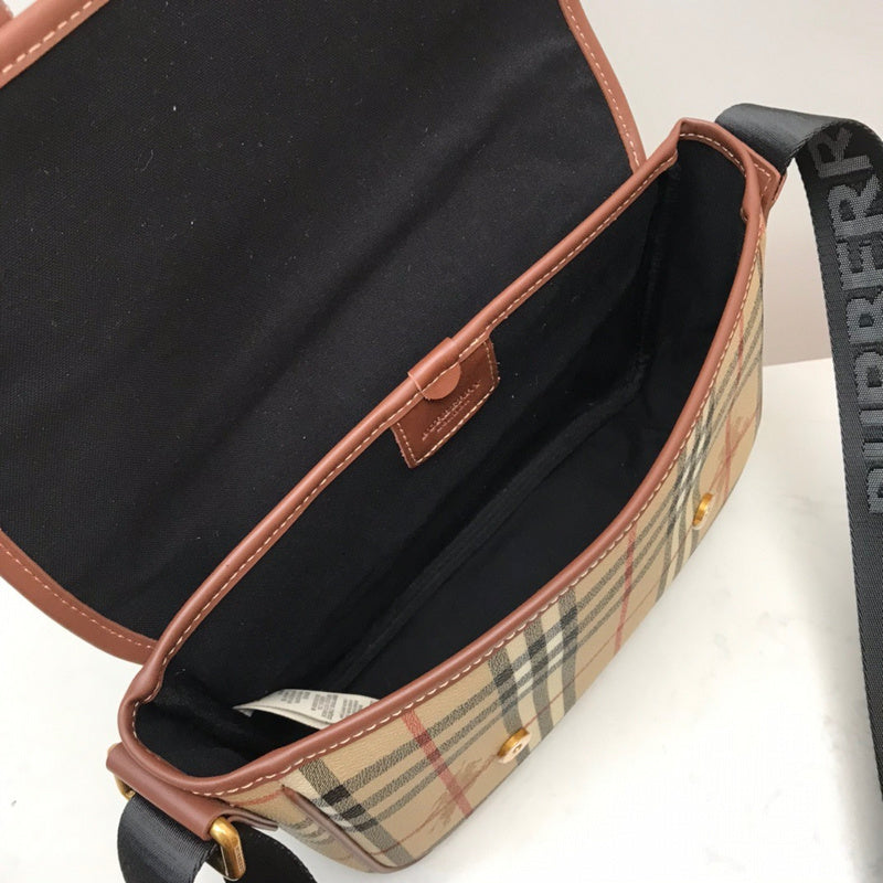 Ziva's Charm handbag – lifestyle view (one versatile size)