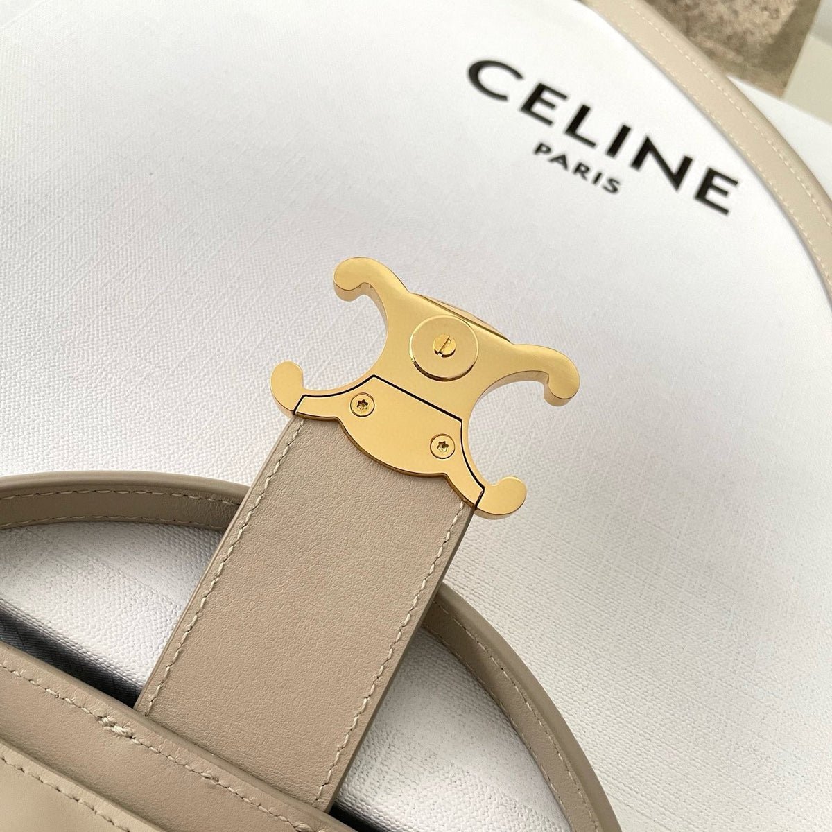 Celine Mini Bucket Louise Bag – luxury designer cel mini bucket louise bag at Bellvora