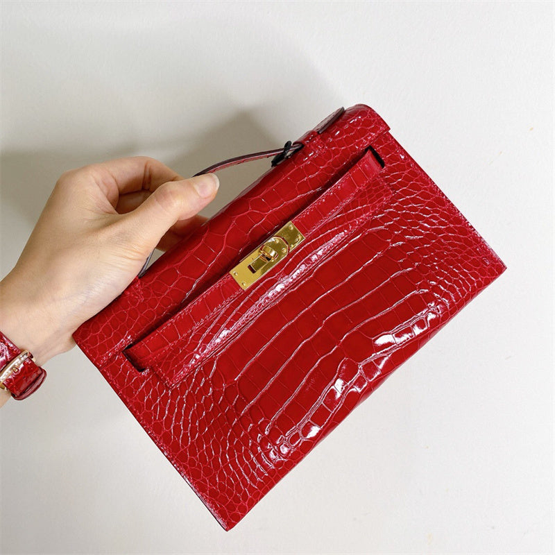  modern shoulder bag styled with outfit 54