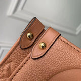 Styled lifestyle shot of elevated modern women's handbag – women's everyday handbag