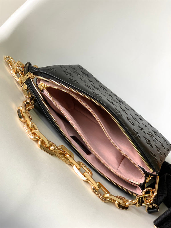  everyday bag interior and compartment view 9