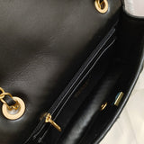  mid purse view 9