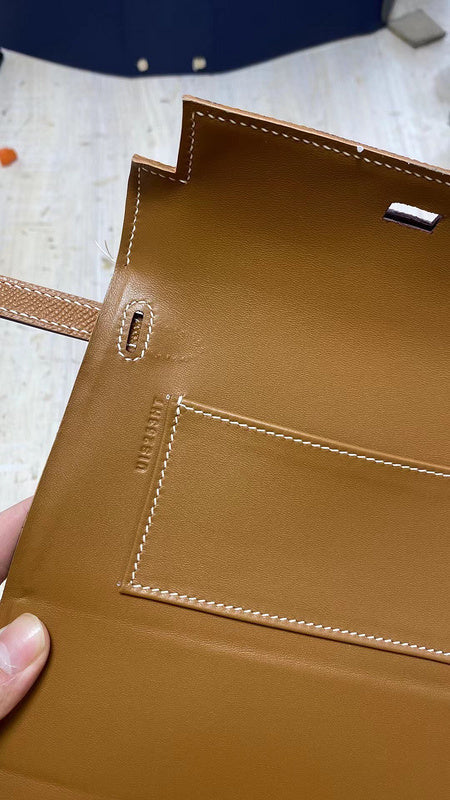 Interior view of balanced premium bag