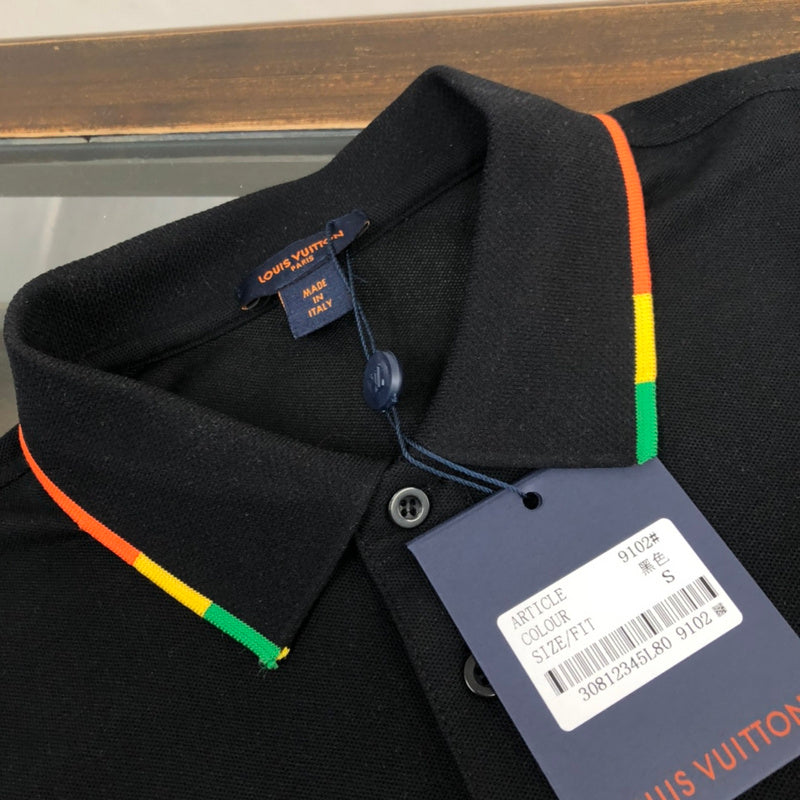 Full styled look of Louis Vuitton cotton t-shirt with everyday silhouette