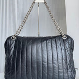 Zivas Charm Streamlined Design Fashion Handbag (Polished Everyday Piece) – Lifestyle Shot