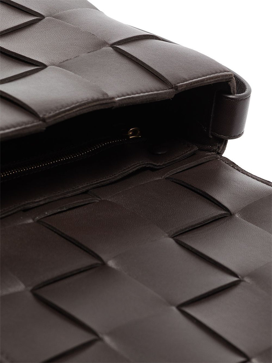 Close-up of Bottega Veneta shoulder bags hardware and fine stitching