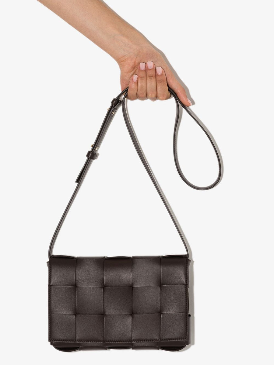 Bottega Veneta Bags? Bottega Veneta Women Cassette Bag Elegant Everyday Designer Handbag