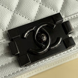  handbag, mid everyday style, image 4