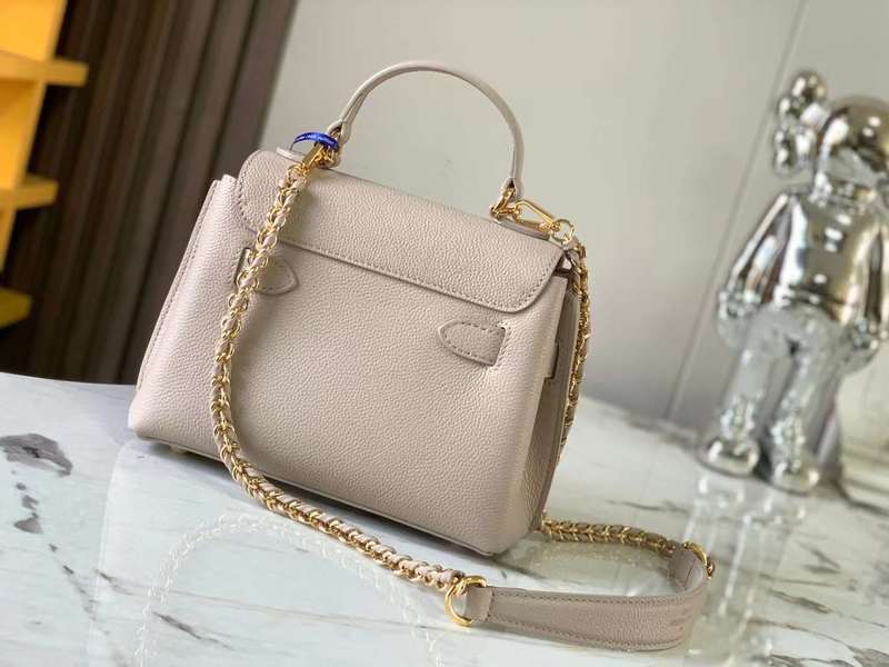 Close-up detail of modern sleek women's handbag – women's premium purse
