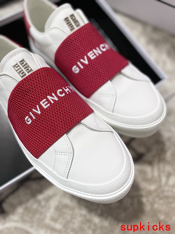 Givenchy Burgundy Pointed-Toe Flats - Toe Detail View