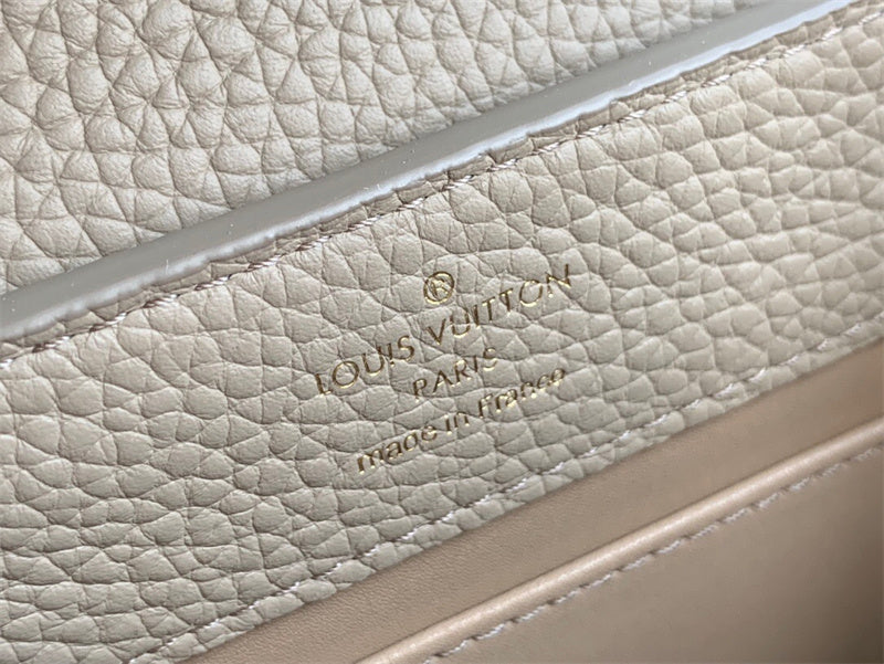  smart shopper bag detail view showing craftsmanship 38