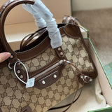 Ziva's Charm handbag – detail view (one versatile size)