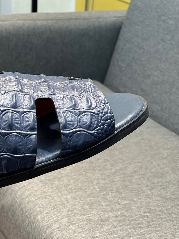 Hermes shoes Style 020 - close-up of handcrafted italian detailing