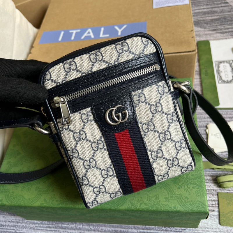 Handle and strap detail of modern classic women's handbag – women's everyday handbag