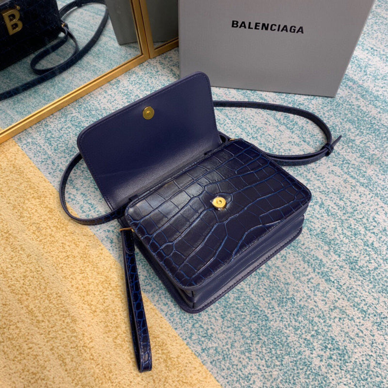 Effortless Premium PU Leather Handbag - Understated Luxury Look | Women's Designer-Inspired Purse #645 - alternate angle view (image 8) of designer-inspired handbag