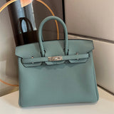  structured bag interior and compartment view