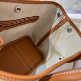  sleek everyday bag detail view showing craftsmanship 26